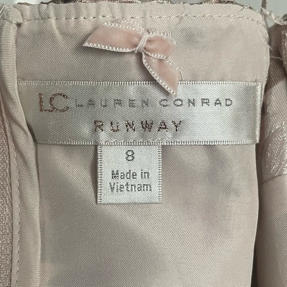 Lauren Conrad Runway Strapless Floral Dress. Pre-Owned. - Picture 6 of 10